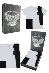 Beşiktaş Orijinal Sıfır Yaka Çocuk T-shirt Hediyelik Ahşap Kutulu thumbnail 1