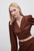 Desenli Kruvaze Saten Bluz - KAHVE - 4