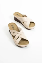 Albishoes Kadın Dolgu Topuk 5,5 cm Anatomik Yumuşak Taban Rahat Kullanım Günlük Kadın Terlik - 4