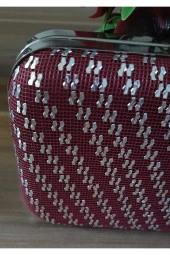 BORDO KUMAŞ TÜL ÜZERİNE ÖZEL TASARIM EL YAPIMI GÜMÜŞ TEL KIRMA ABİYE EL VE OMUZ ÇANTASI - 5