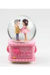 El Ele Tutuşan Romantik Aşıklar Müzikli Işıklı ve Püskürtmeli Kar Küresi - 1