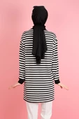 Kadın Yazlık Çizgili Penye Tesettür Tunik İnce Çizgi Siyah thumbnail 4