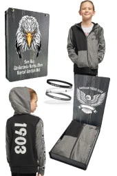 Beşiktaş Orijinal Lisanslı Kartal Baskı Kapüşonlu Çocuk Sweat + Bileklik Set Hediyelik Ahşap Kutulu - 12