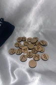 Rune Semboli Taşları Run Taşları Ahşap Rune Alfabesi Nordic Runes Dişbudak Ağacı thumbnail 5