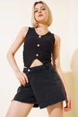Düğme Detaylı Kaşkorse Crop Siyah thumbnail 2