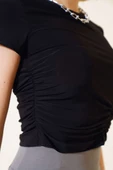 Büzgülü Kısa Kol Bluz Siyah thumbnail 4