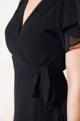 Bel Bağlamalı Kısa Kol Elbise Siyah thumbnail 4