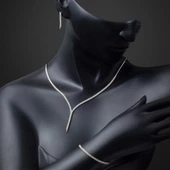 İki Sıra Beyaz Altın Su Yolu Kolye Seti thumbnail 3