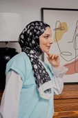 Afvente Çiçek Desen Siyah Soft Pamuk Şal - 2