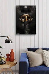 Sessiz Ol İşareti Yapan İnsan Kanvas Tablo thumbnail 4