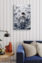 Ay Yüzeyinden Tepeye Bakan Astronot Yağlı Kanvas Tablo thumbnail 3