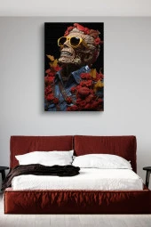 Kırmızı Çiçekler İçerisindeki Gülen Kuru Kafa Yağlı Kanvas Tablo thumbnail 3