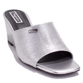 Dagoster DZA07-108524344 Gümüş Dolgu Taban Topuklu Kadın Terlik - 1