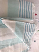 NİVEMESHOME TURKUAZ-BEYAZ ÇİZGİLİ PÜSKÜLLÜ PLAJ HAVLUSU - 2