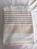 NİVEMESHOME KAHVE-BEYAZ ÇİZGİLİ PÜSKÜLLÜ PLAJ HAVLUSU - 1