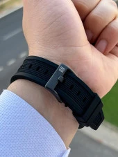 Naviforce Silikon Kordon İyon Kaplama Kasa Dijital&Analog Çift Kadranlı Erkek Kol Saati ENF.9216.SYH thumbnail 4