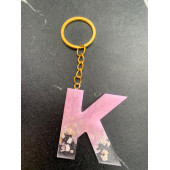 K Harfi Pembe Renk Epoksi ve Deniz Kabuğu Kırığı Süslemeli Gold Halka Anahtarlık El Yapımı Hediyelik - 5