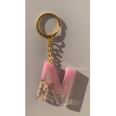 N  Harfi Pembe Renk Epoksi ve Deniz Kabuğu Kırığı Süslemeli Gold Halka Anahtarlık El Yapımı Hediyelik - 6