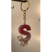 Ş Harfi Pembe Renk Epoksi ve Deniz Kabuğu Kırığı Süslemeli Gold Halka Anahtarlık El Yapımı Hediyelik - 6