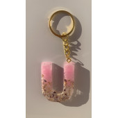 U Harfi Pembe Renk Epoksi ve Deniz Kabuğu Kırığı Süslemeli Gold Halka Anahtarlık El Yapımı Hediyelik thumbnail 5