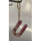Ü Harfi Pembe Renk Epoksi ve Deniz Kabuğu Kırığı Süslemeli Gold Halka Anahtarlık El Yapımı Hediyelik - 4