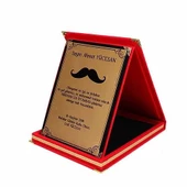 Kişiye Özel Tasarlanabilen Hediyelik Kırmızı Kadife Plaket - 2