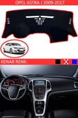GUERRINO Torpido Koruma Halısı Siyah Kenar Renk Kırmızı Opel Astra J 2009-2017 ile Uyumlu - 1