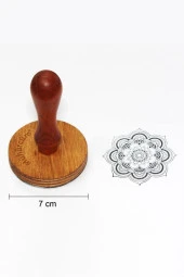 Mühürcüm Kişiye Özel Ahşap Mühür Damga 7 cm çap Yuvarlak MAD7 - 1