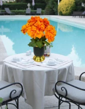 Nettenevime Yapay Çiçek Somon Ortanca Aranjmanı Siyah Gold Vazolu Masa Üstü Çiçeği Arajman - 3