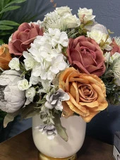 Nettenevime Yapay Çiçek Aranjmanı Gold-Krem Vazolu Somon Gri Güllü Nişan Çiçeği İsteme Çiçeği Masa Üstü Çiçeği Arajman - 2