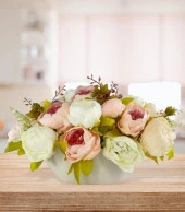 Nettenevime Yapay Çiçek Aranjmanı Gondol Vazoda Pembe Krem Beyaz Tonlarında Marsilya Gülü Şakayık Çiçekleri - 1