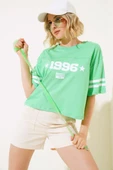 1996 Baskılı T-shirt Yeşil thumbnail 2