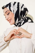 Zebra Desenli Mio Eşarp Siyah Beyaz - 1