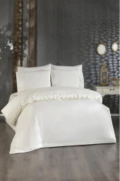 Fransız Dantelli Neriman Çeyizlik Nevresim Takımı Krem thumbnail 1