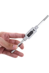 Klavuz Kolu M3-m12 1/2 Kılavuz Sıkma Sökme Takma Tornacı Kelebek Kol Kılavuz Tutucu Pafta Adaptör thumbnail 1