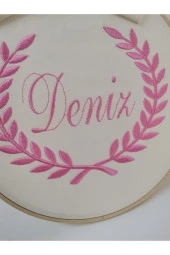 MİNİK ADIMLAR İsme Özel Nakışlı Kapı Süsü İsimli - 3