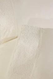 Fransız Dantelli Seçil Çeyizlik Nevresim Takımı Krem thumbnail 5