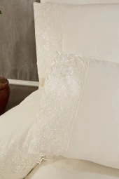 Fransız Dantelli Reyhan Çeyizlik Nevresim Takımı Krem thumbnail 4