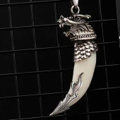 Doğal Tibet 7cm Kurt Dişi Kolye Beyaz Yele Ayarlı Deri Örgü İp - 3