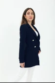 Omuzları Vatkalı Önü Çıtçıtlı Atlas Kumaş Kadın Blazer Ceket - Lacivert - 3