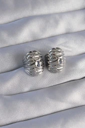 Pirinç Gümüş Renk Tırtıklı Minimal Bombeli Tasarım Küpe - EBJ270706W25243 thumbnail 1