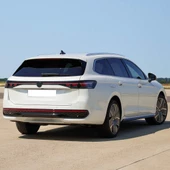 VW Passat B9 Variant 2024-2028 Arka Silecek Kolunun Kapağı 5H0955435A - 2