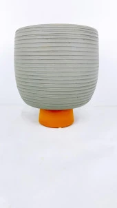 Bitki Tasarımı Antik Kendinden Ayaklı Toprak Saksı Saksılık Gri 19 cm thumbnail 6