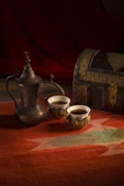 Bakır Sürahiden Çay  - Kanvas Tablo - 1