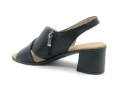 Ayakdaş Ortapedik Kısa Topuklu Çapraz Bantlı Kadın Ayakkabı thumbnail 11