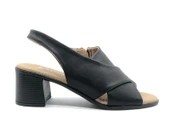 Ayakdaş Ortapedik Kısa Topuklu Çapraz Bantlı Kadın Ayakkabı thumbnail 10