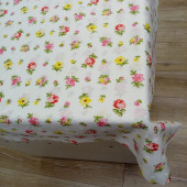 Hayat Home 120x180 Sarı Kırmızı Çiçek Desenli Polyester Masa Örtüsü - 3