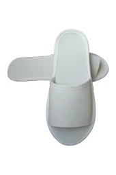 Tek Kullanımlık Spa Terlik Biye Dikişli 2,5 Mm Eva Taban 50 Çift thumbnail 1