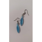 Mavi Renkli Simli Sedefli Parlak Gümüş Aksesuar Küçük Simetrik Şekil Sallantılı Epoksi Küpe - 7