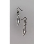 Şeffaf Beyaz Renkli Parlak Sedefli Gümüş Aksesuar Minik Karo Şekil Sallantılı Epoksi Küpe El Yapımı - 5